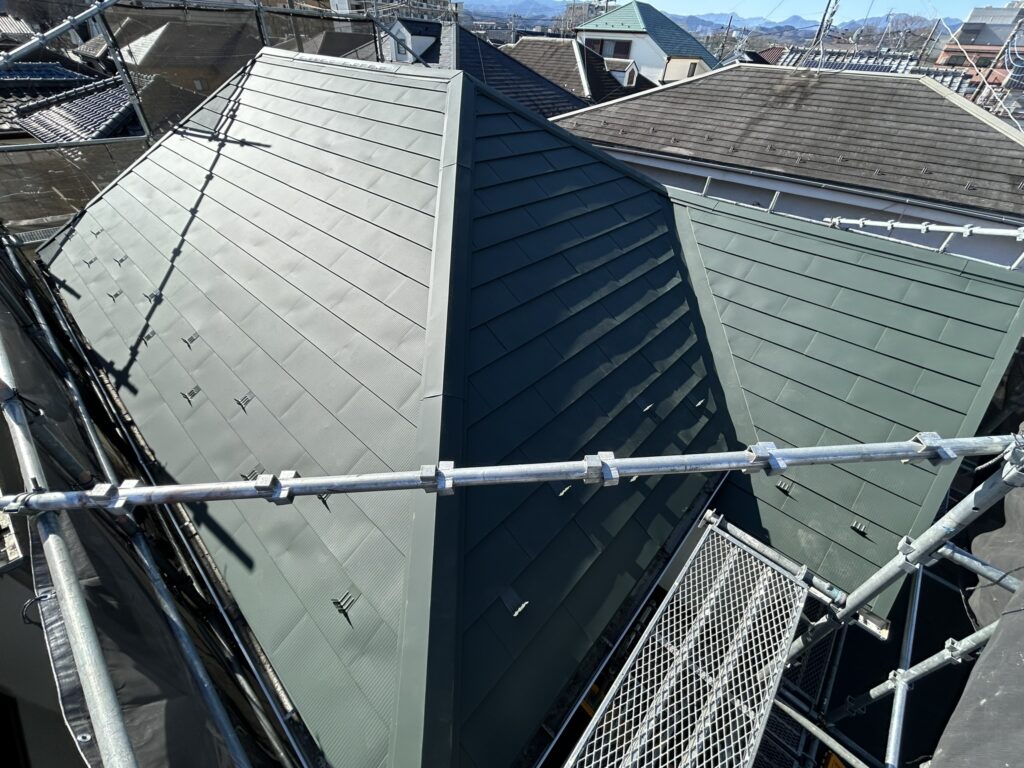 とてもキレイになり、色味も外壁と合っていてセンスが良いです。